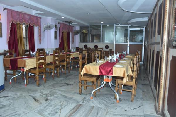 Hotel Sambit Palace Bhubaneswar Exterior foto